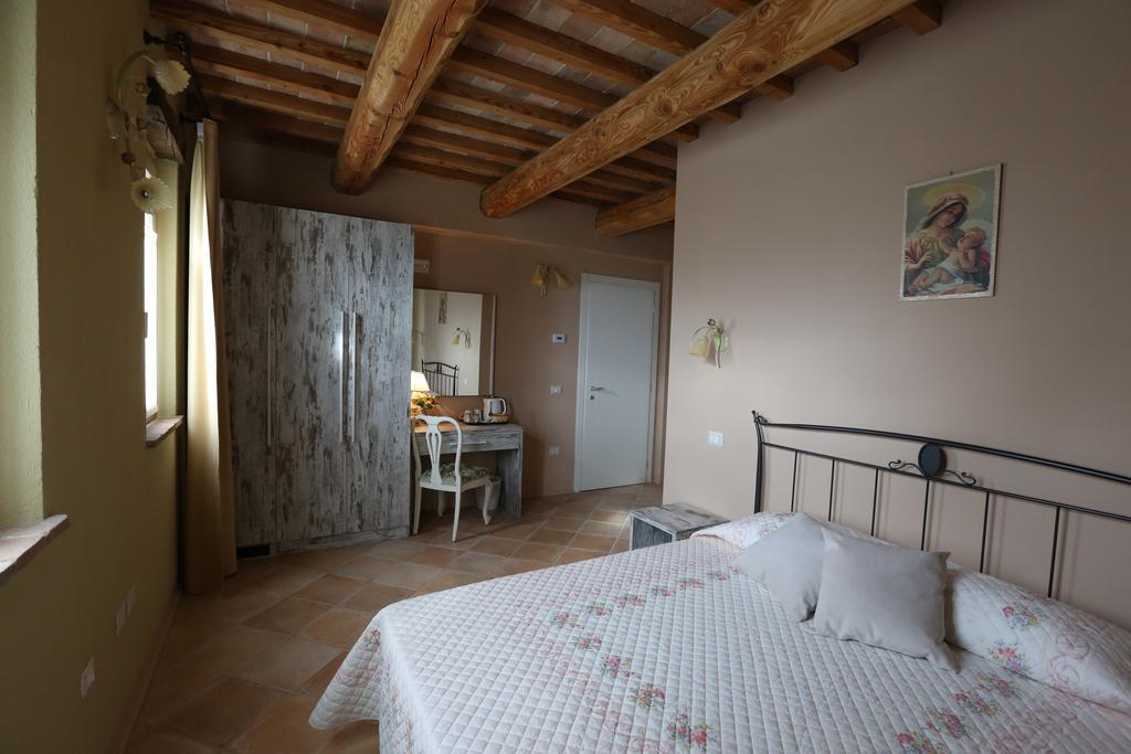 Villa Marietta Country House - Marche Montemaggiore al Metauro Kamer foto