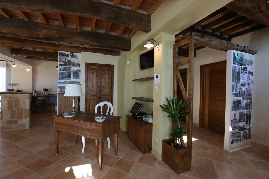 Villa Marietta Country House - Marche Montemaggiore al Metauro Buitenkant foto