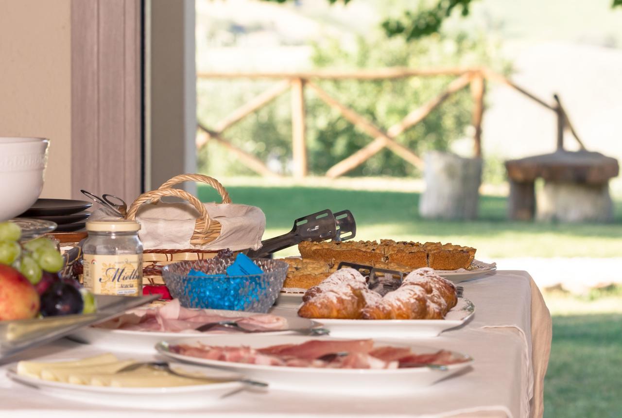 Villa Marietta Country House - Marche Montemaggiore al Metauro Buitenkant foto