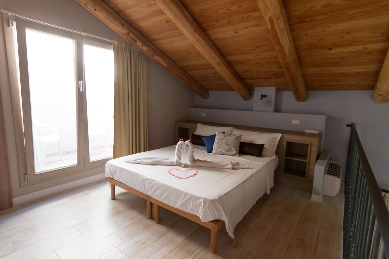 Villa Marietta Country House - Marche Montemaggiore al Metauro Buitenkant foto